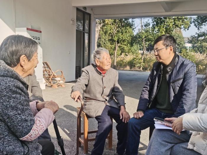 南闸街道四个村"抱团"打造"平房公寓"  过渡期老人生活不"将就"