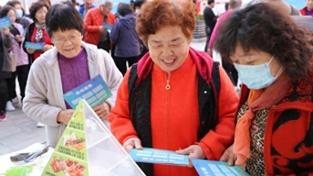 上海冬春季爱国卫生系列活动全面开展，市爱卫办发布冬春季健康“四提示”