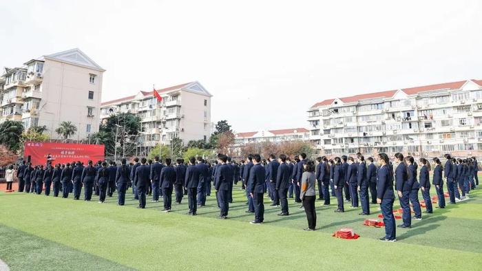 2023年普陀区中学生18岁成人宣誓仪式顺利举行！