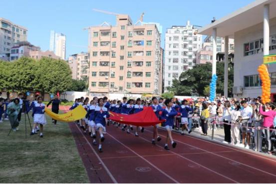 活力校园㊱ | 秋日正好，赛场相遇 福田方方乐趣中英文学校运动会成功举办