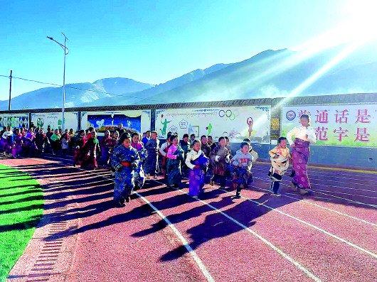 【图片新闻】夏河县拉卜楞镇中心小学促进学生全面发展