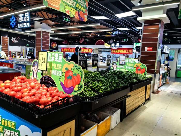 拉萨1—10月社会消费品零售总额和增量持续稳居西藏第一