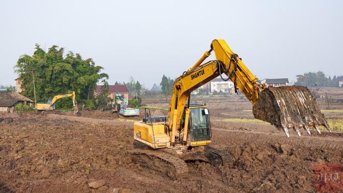 广安：小田改大田 高标准农田建设忙