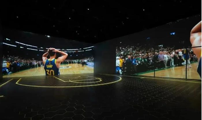 NBA奇境光影秀《冠军之路》主题现场图