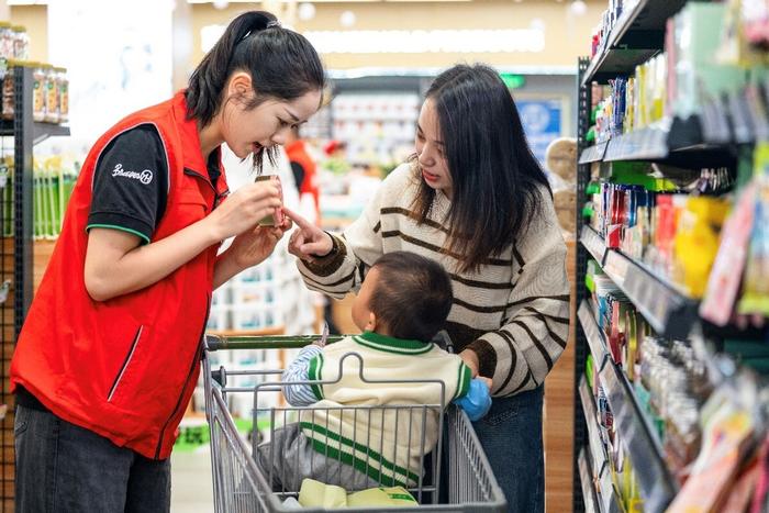 主推“烟火气+服务力”，永辉年底超10家新店全面升级