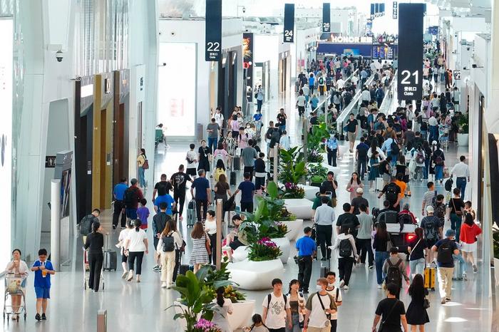 深圳机场旅客量突破5000万人次 客运业务恢复至2019年同期水平