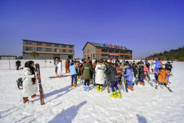 新版重庆户外滑雪地图来了，多个雪场即将开滑