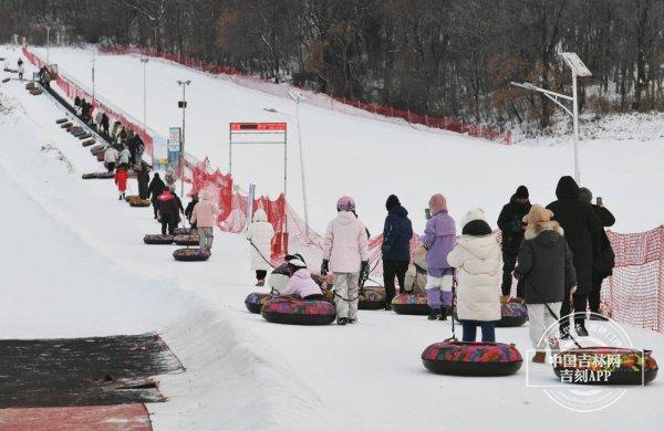 热雪沸腾吉林行｜这个冬天，一定要先来吉林市逛馆再到朱雀山一游