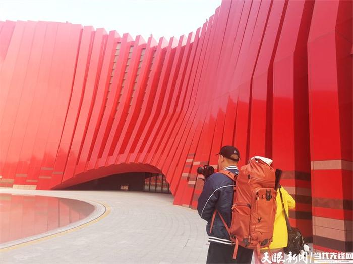 发现贵南高铁之美②｜“红飘带”：红色文化的创造性转化、创新性发展