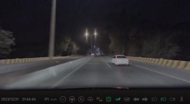 疑似飙车？理想L7清远车祸视频公布：碰撞前3秒车速达到178km/h，大幅超出AEB工作范围