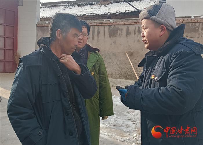 探访距离震中最近的刘集乡河崖村：物资有保障 救灾有秩序