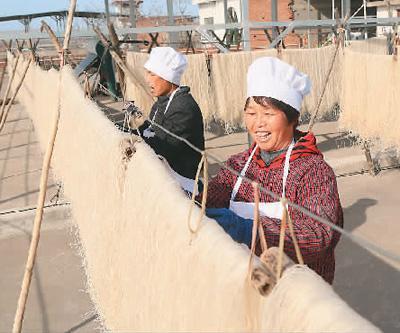 增加农民收入，乡村产业加把劲（锐财经）