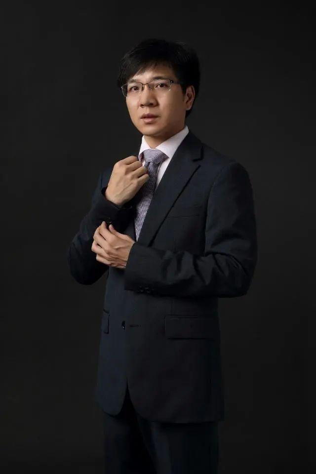 徐春，出任国联证券副总裁，曾是国内最年轻券商研究所所长