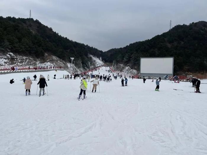 畅玩承德！2023/2024河北承德冰雪温泉旅游季点燃冬日激情→