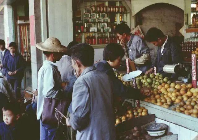 70年代晚期老照片，一个朴实无华的年代