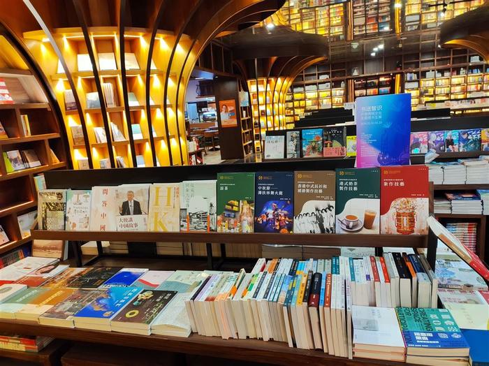 沪港两地书业再次携手“互展” 10家书店为读者送上文化大礼