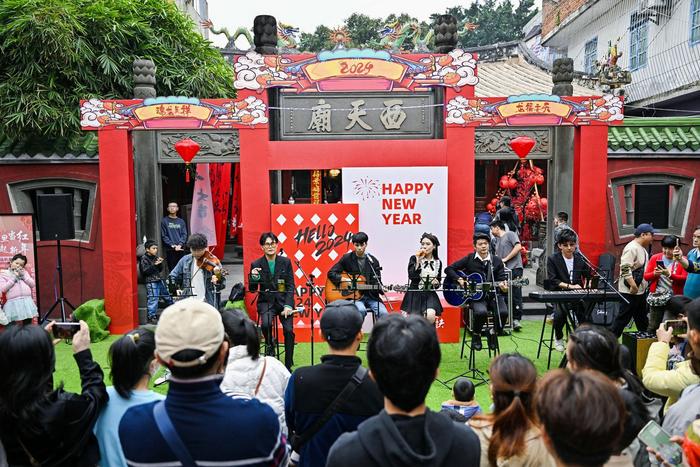 抖音热度500万 海口西天庙新年音乐会“潮起新年”