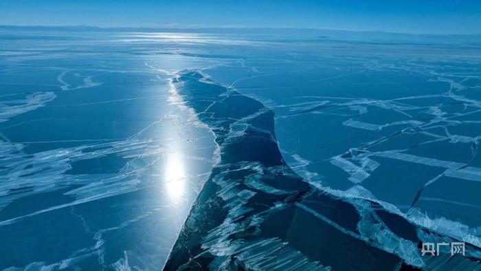 镜头里的青海｜冰封青海湖高清大图梦幻奇景