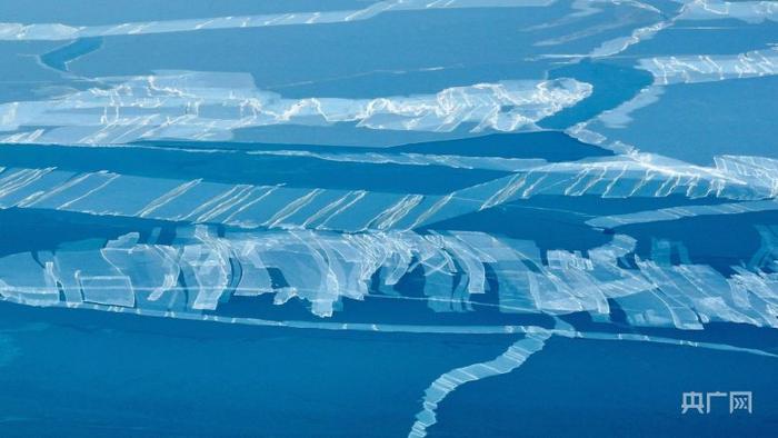 镜头里的青海｜冰封青海湖高清大图梦幻奇景