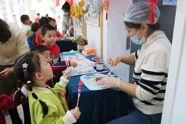 “庙”趣横生其乐融融！济南高新区东城逸家幼儿园开展庆元旦活动