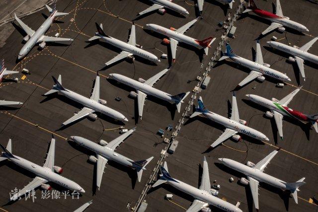 波音737 MAX高空飞行时舱门掉落，消息人士：中方正密切关注此事最新进展