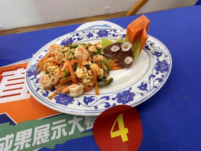 “厨艺比拼大赛助力健康生活”——上海市“惠民科普直通车”社区书院成果展示大赛在金山区举办