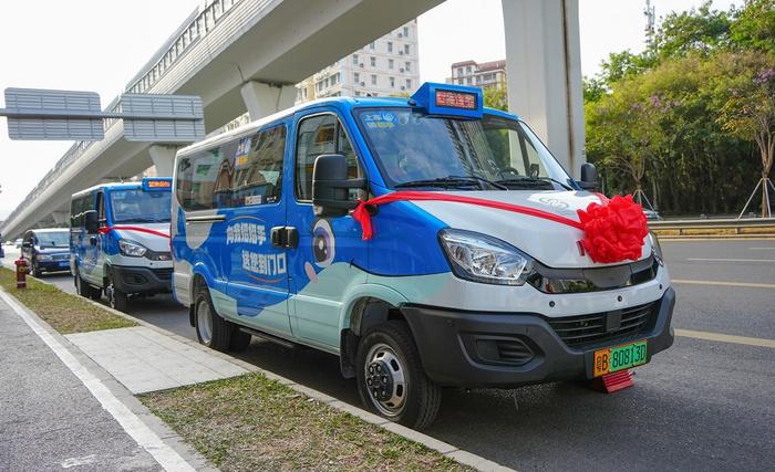 直达城中村楼下 100台蓝海豚巴士在福田南山盐田宝安龙华开通运营