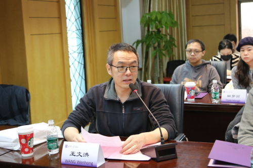 “DK系列新书”译者代表、北京网智时代科技有限公司董事长王文洪发言