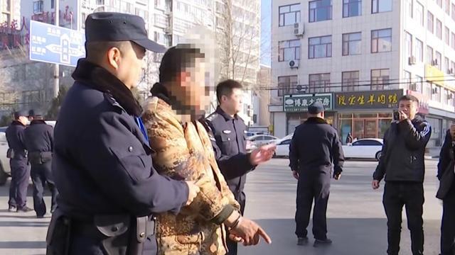 初中生回家途中遭强奸杀害，陕西警方：潜逃23年嫌犯被抓获