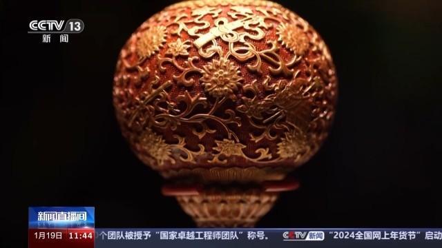 讲述600年御瓷史 明清御瓷首次大规模集中回归故里