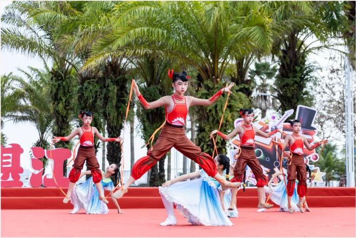 鞠萍姐姐点“湛”！大手牵小手走进湛江将在央视播出