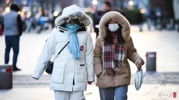 最低-6℃！上海明天依旧寒冷刺骨，注意冰冻...一个月经历两次寒潮，还要冷多久？