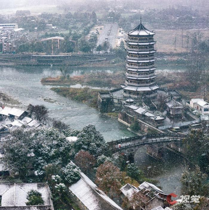 C视觉·航拍四川(62)︱打开四川下雪“群聊” 云瞰冬日浪漫盛景