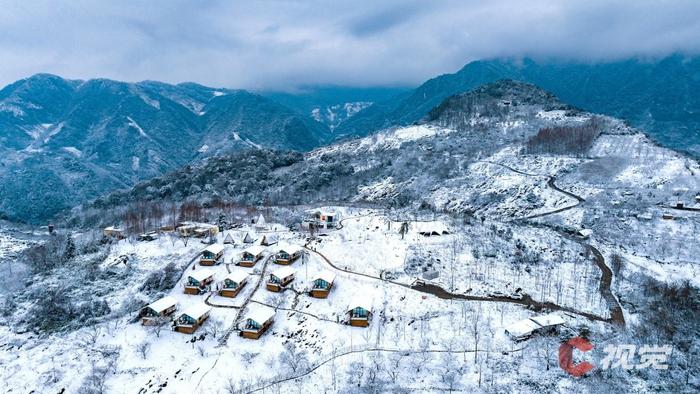 C视觉·航拍四川(62)︱打开四川下雪“群聊” 云瞰冬日浪漫盛景