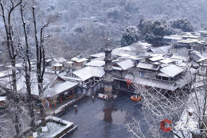 C视觉·航拍四川(62)︱打开四川下雪“群聊” 云瞰冬日浪漫盛景