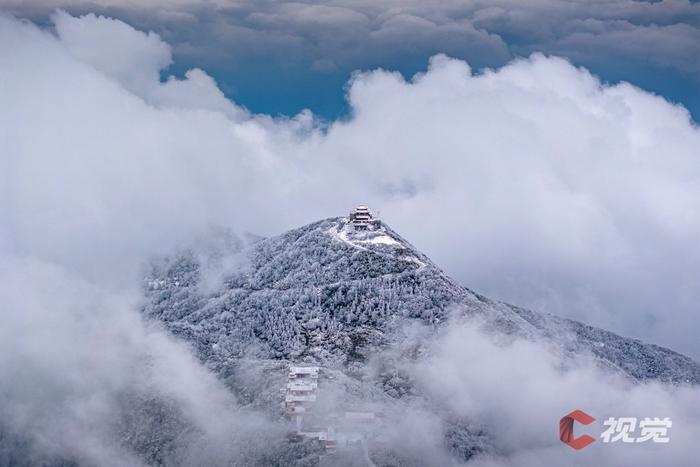 C视觉·航拍四川(62)︱打开四川下雪“群聊” 云瞰冬日浪漫盛景