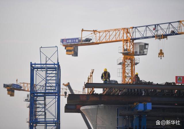 四季中国｜黄土高原上的冬日坚守——陕北革命老区首条高铁建设纪实