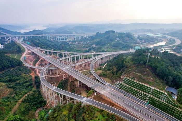 合璧津高速江津段建成通车