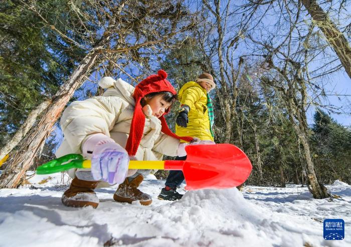 雪后毕棚沟迎客来