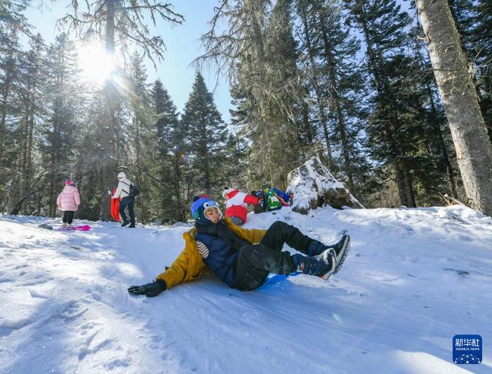 雪后毕棚沟迎客来