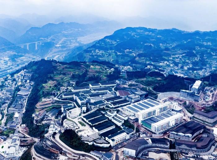 劲牌酱香型原酒基地-劲牌茅台镇酒业(贵州茅台镇)