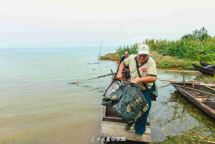 “美好时光”成为年度最火网络话题！长江网发布网络文明分享报告