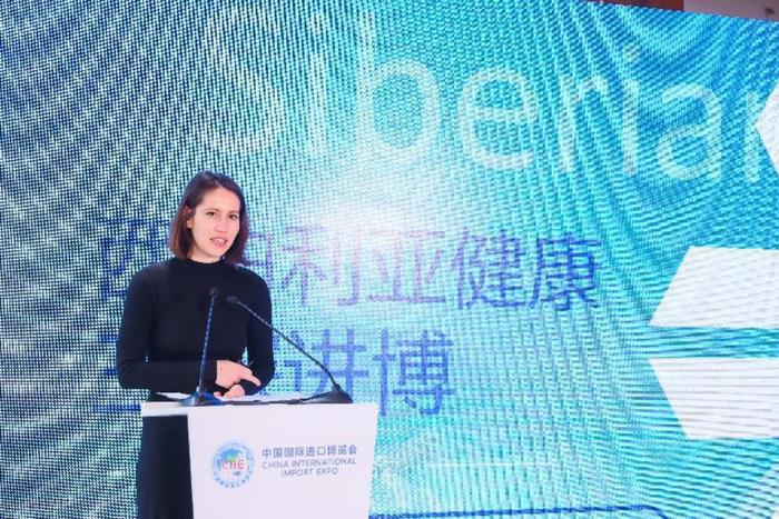 2024展盟聚焦｜聚海上名园 话美好故事——“美”好进博茶话会暨第七届进博会消费品展区美妆及日化用品宣介会在张园举办