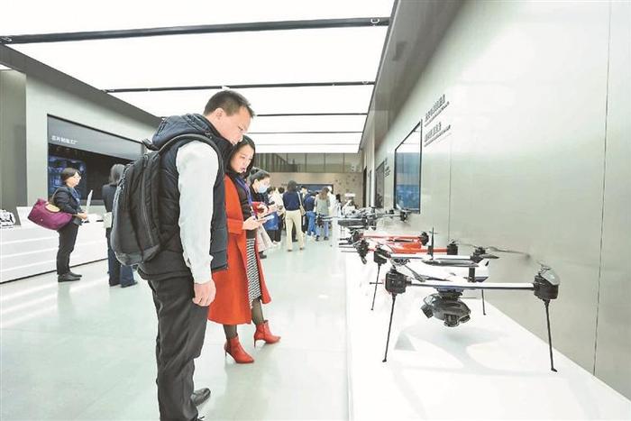 工业旅游已经成为重要的旅游项目。深圳报业集团资料图