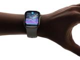 苹果 Apple Watch 可禁用“双指互点两下”手势，避免和 Vision Pro 头显冲突