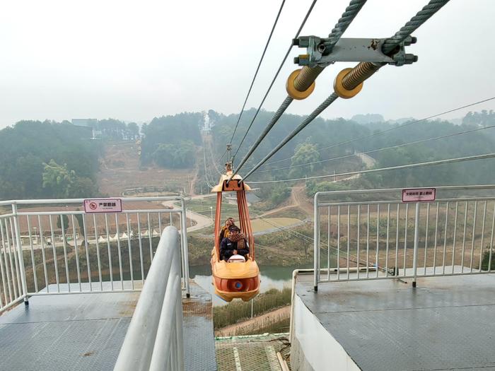 新春走基层丨助力乡村旅游“起飞” 重庆这个景区索道线路再上新