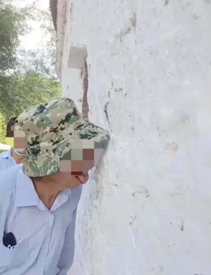有多少人舔过布达拉宫的墙