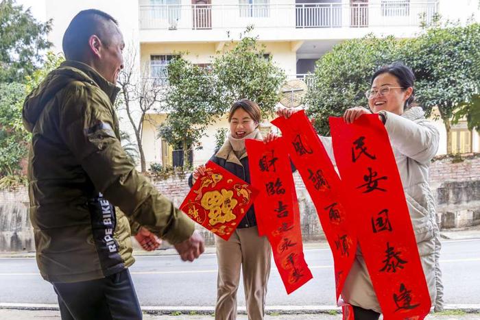 【2024旺旺杯“春节七天乐”】“年味”送到家