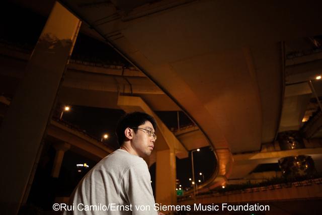 这位中国青年作曲家摘得“音乐界诺贝尔奖”