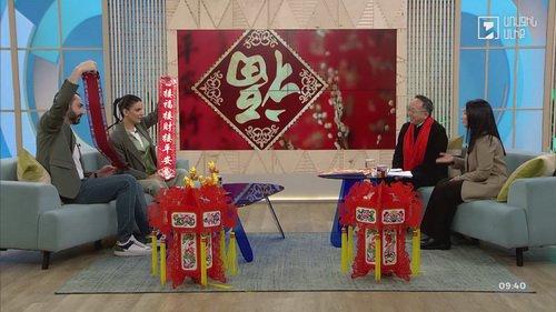 驻亚美尼亚大使范勇就中国龙年春节接受亚公共电视台直播采访